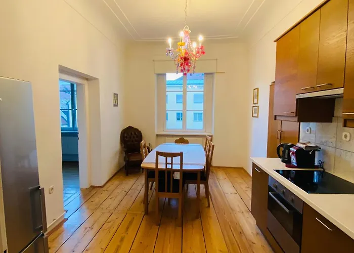 Wohnung, 2 Schlafzimmer, Innenhof * Γκρατς